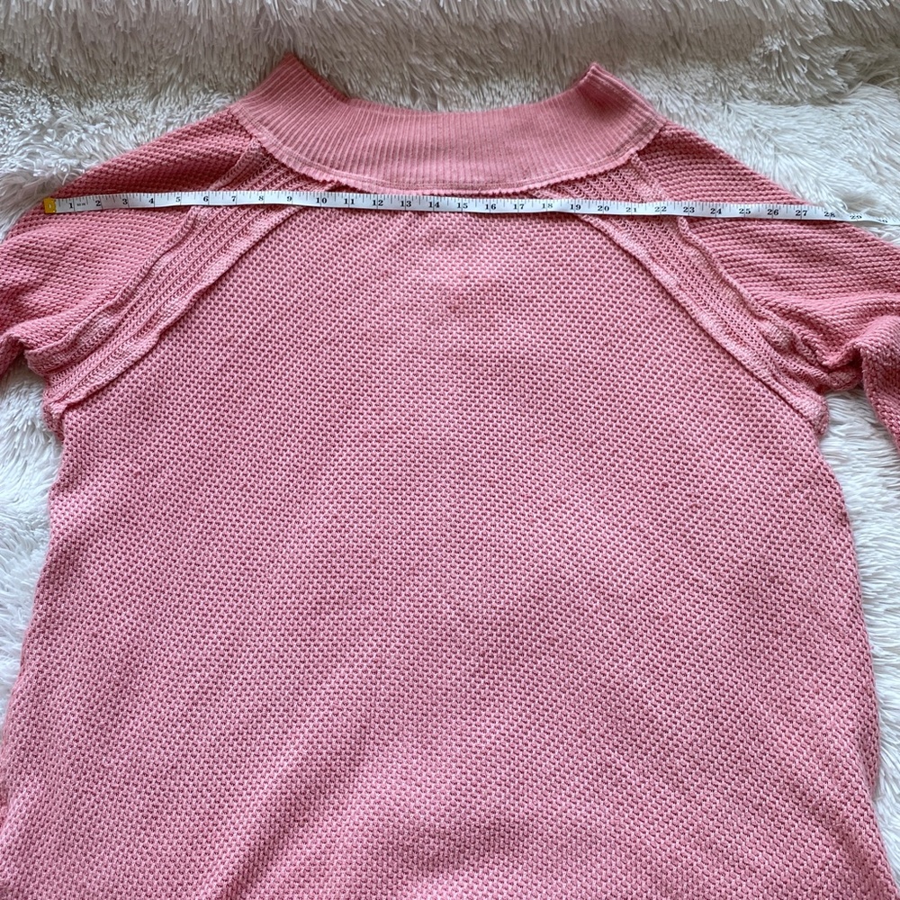 NWT FREE PEOPLE She's a Keeper Mock Neck Top Faded Coral Pink Large L - Picture 11 of 12